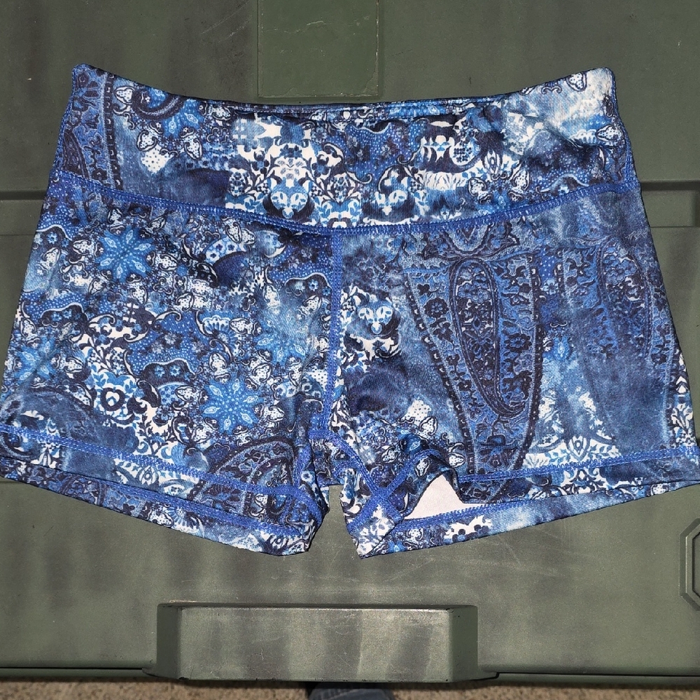 Blue Paisley Print Women’s Active Shorts